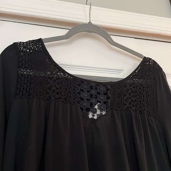American Eagle Outfitters Black Crochet Top - Picture 2 of 8